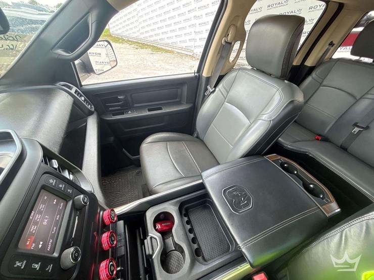 2020-dodge-2500-image-20