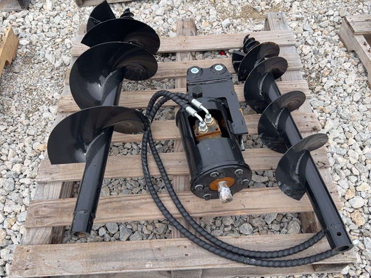 hydraulic-earth-auger-attachment-with-dual-augers-image-1