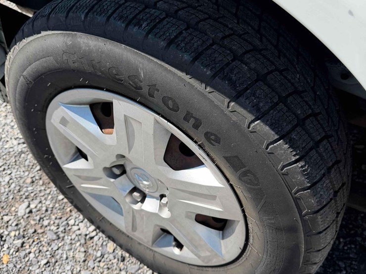 2013-dodge-caravan-image-9