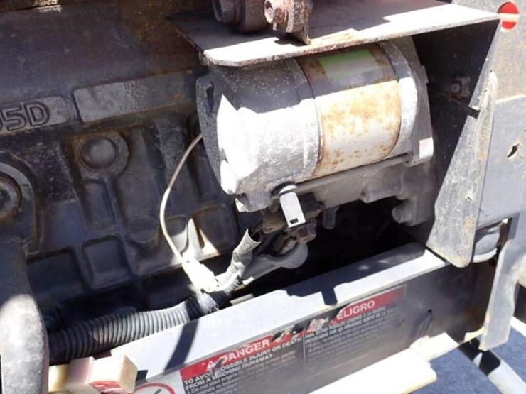 2006-kubota-f3680-image-35