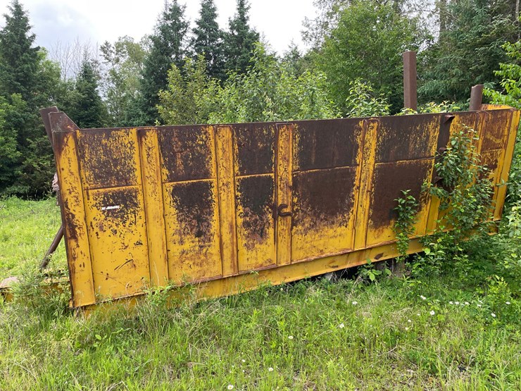 #1389-•-large-steel-pintle-hitch-trailer-with-broken-frame-(no-title)-image-15