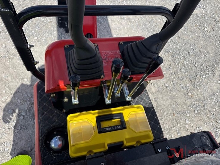unused-me15-mini-excavator-image-16