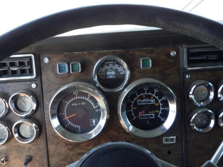 1988-kenworth-t600-image-40