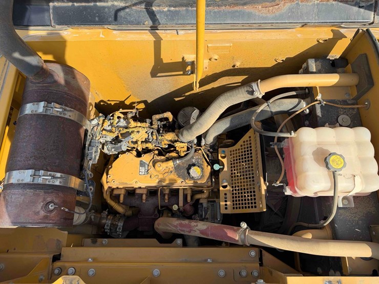 2015-caterpillar-316el-image-12