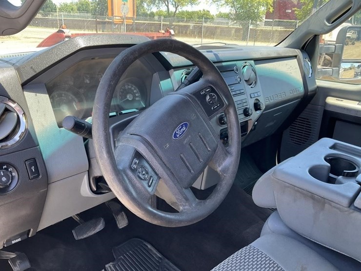 2015-ford-f250-image-14