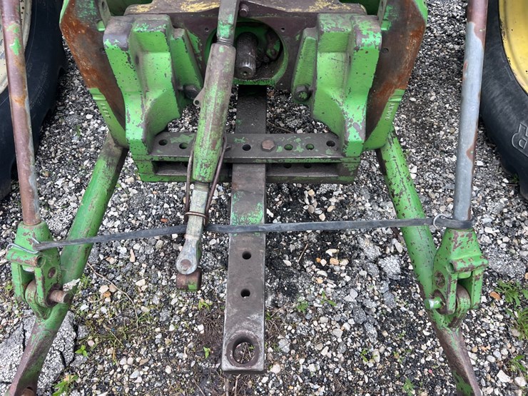 john-deere-6030-image-33