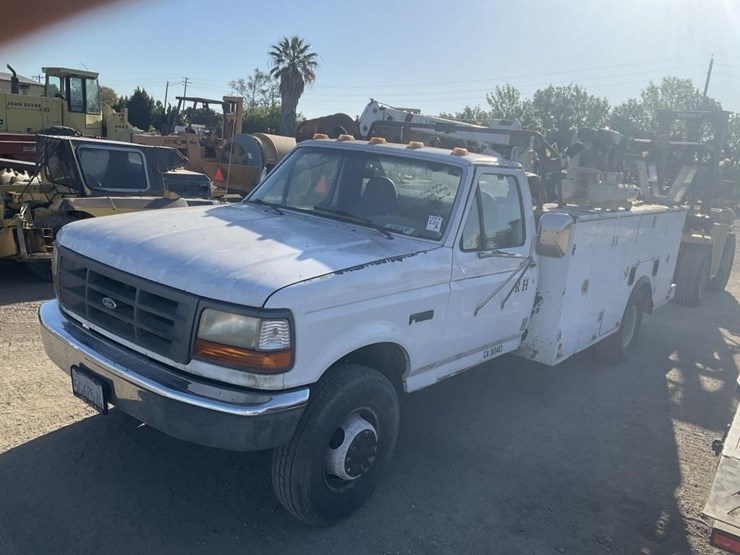 1996-ford-f350-image-3