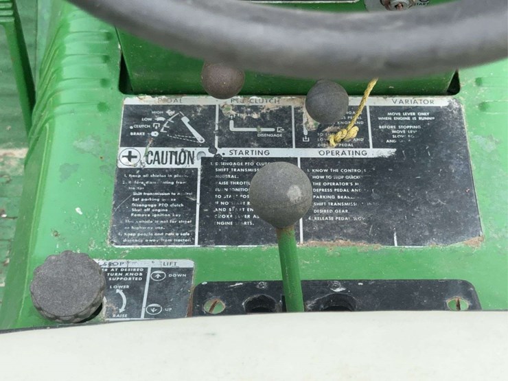 1970-john-deere-110-image-16
