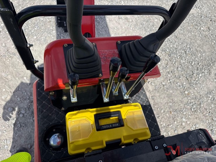 unused-me15-mini-excavator-image-16