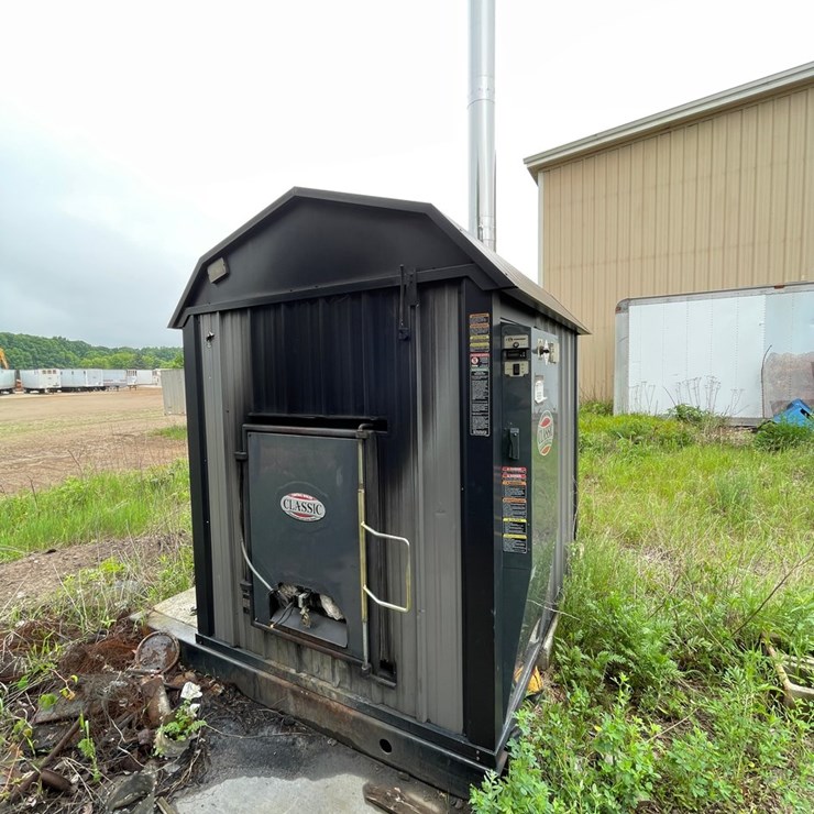 #1376 • 2015 Central Boiler CL 7260 Outdoor Wood Furnace