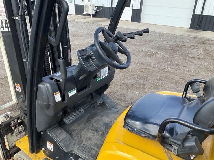 #1387-•-2013-yale-glc040sv-forklift-image-28