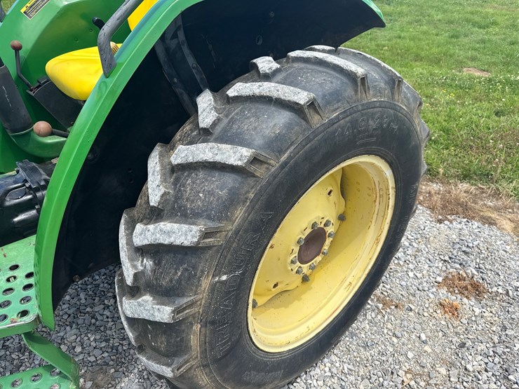 john-deere-5200-image-7