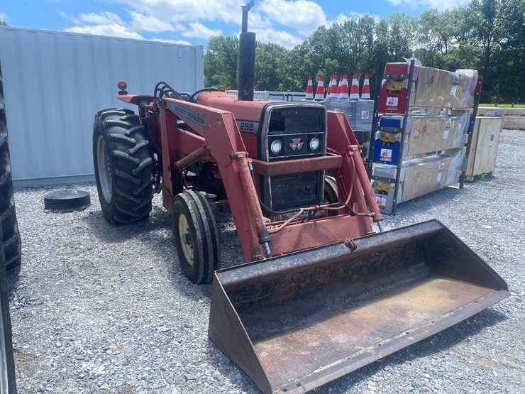 massey-ferguson-255-image-3