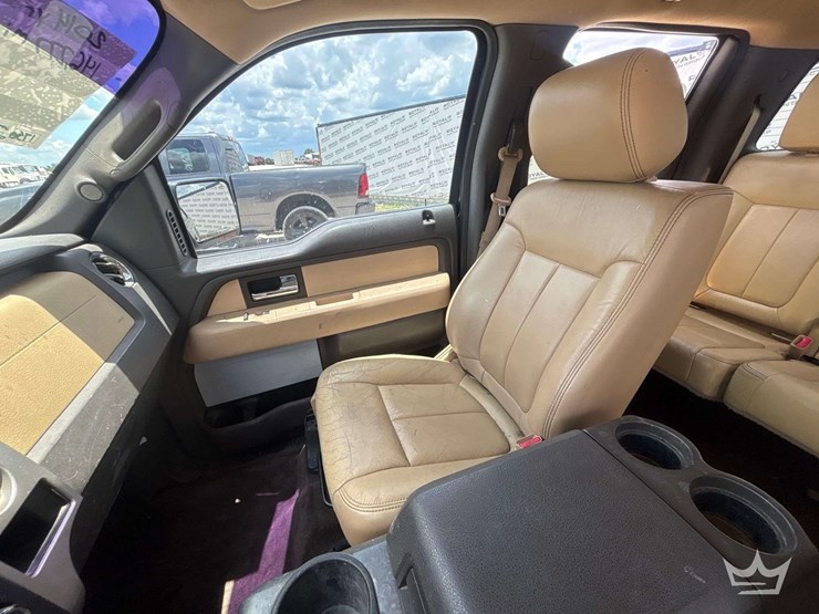 2014-ford-f150-image-17