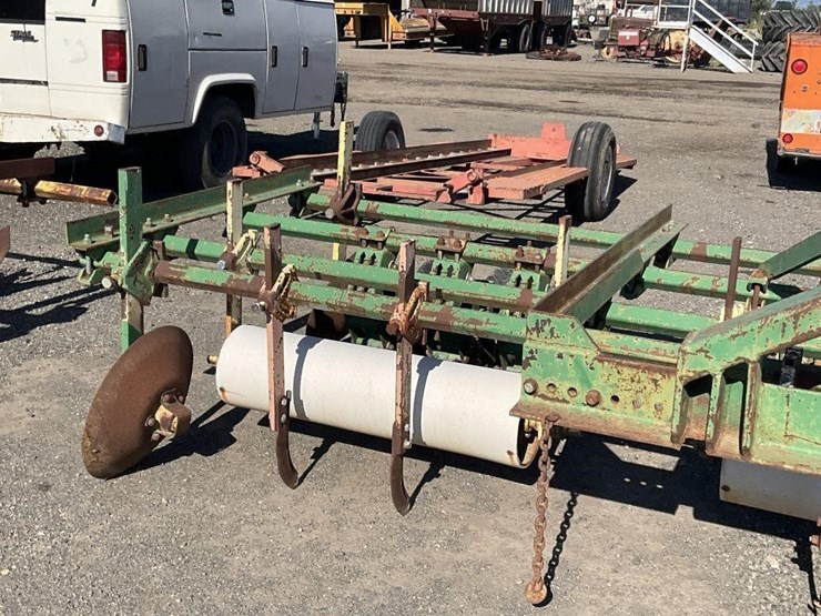 john-deere-71-image-9