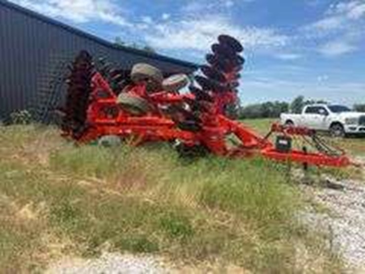 kuhn-krause-8215-image-6