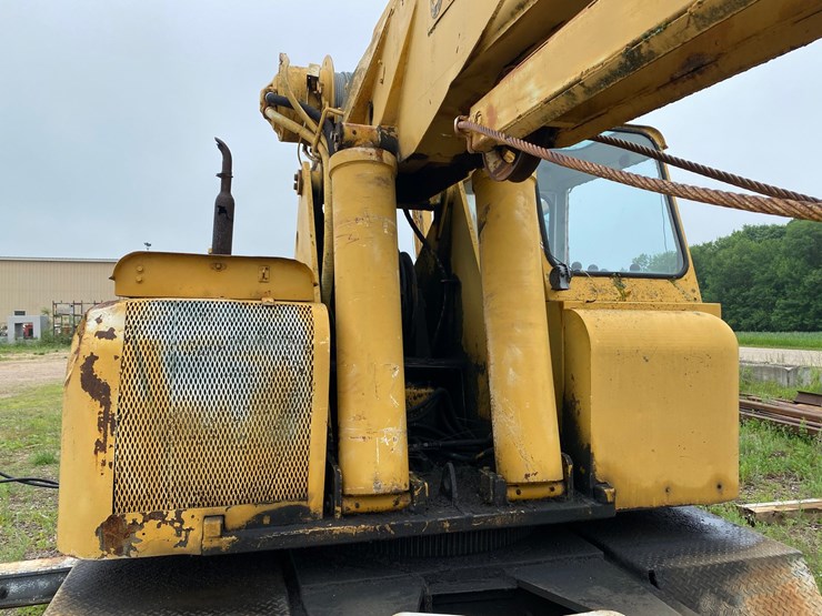#1558-•-grove-15-ton-crane-image-20