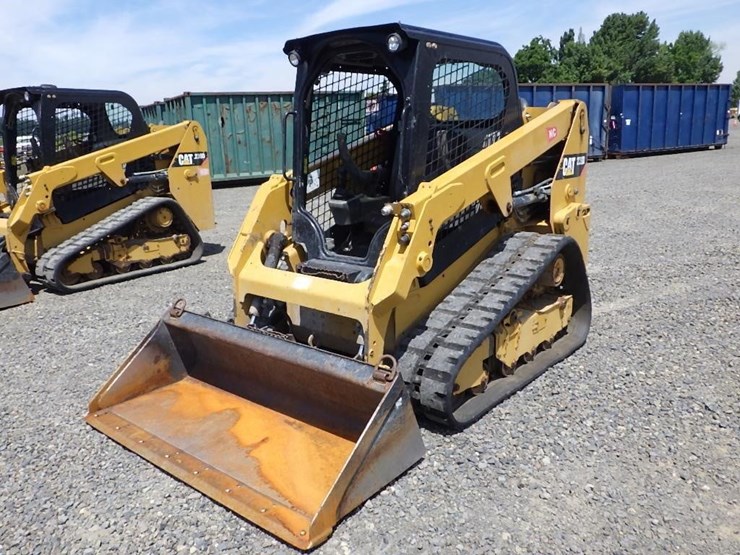 2018-caterpillar-239d-image-1