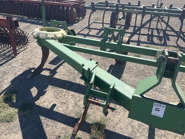 john-deere-60-image-9