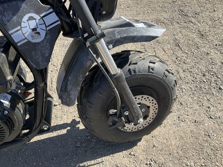 coleman-b200cc-mini-bike,-gas-image-5