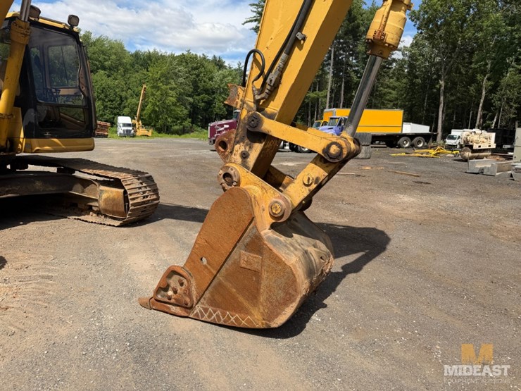 caterpillar-322l-image-20