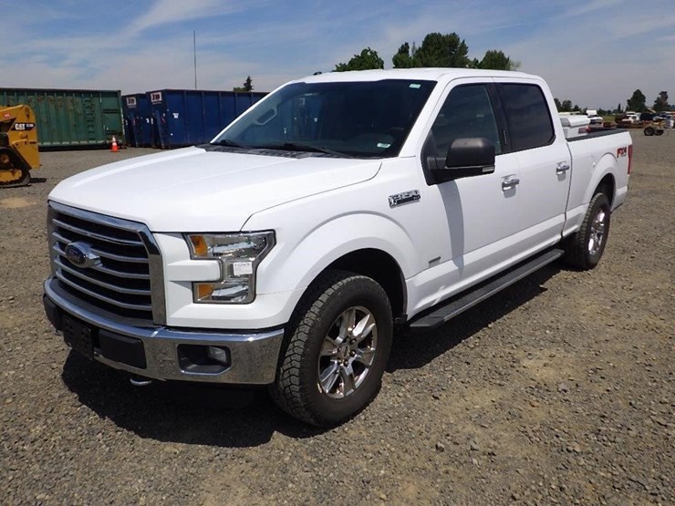 2016-ford-f150-xlt-image-1