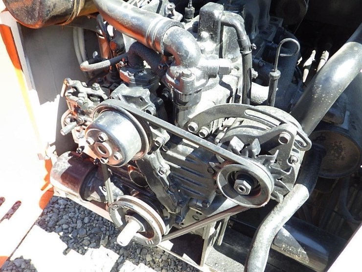 clark-725-image-11