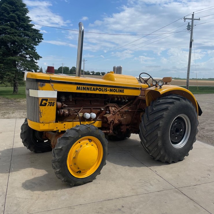 1964 MINNEAPOLIS MOLINE G