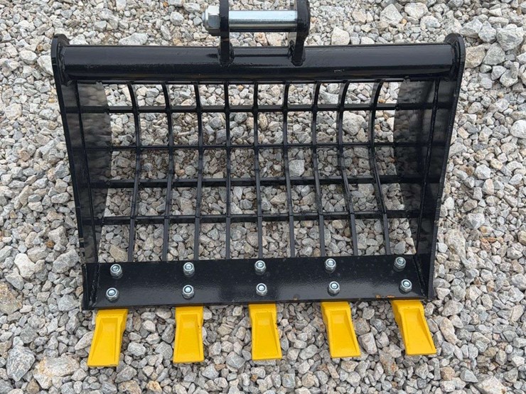 skeleton-rock-bucket-attachment-for-mini-excavator-image-1