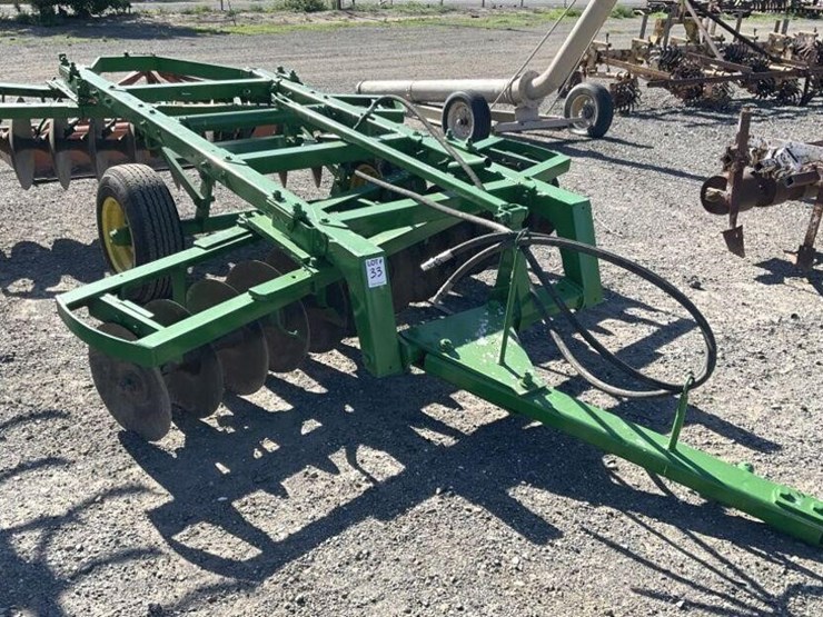 john-deere-9-image-1