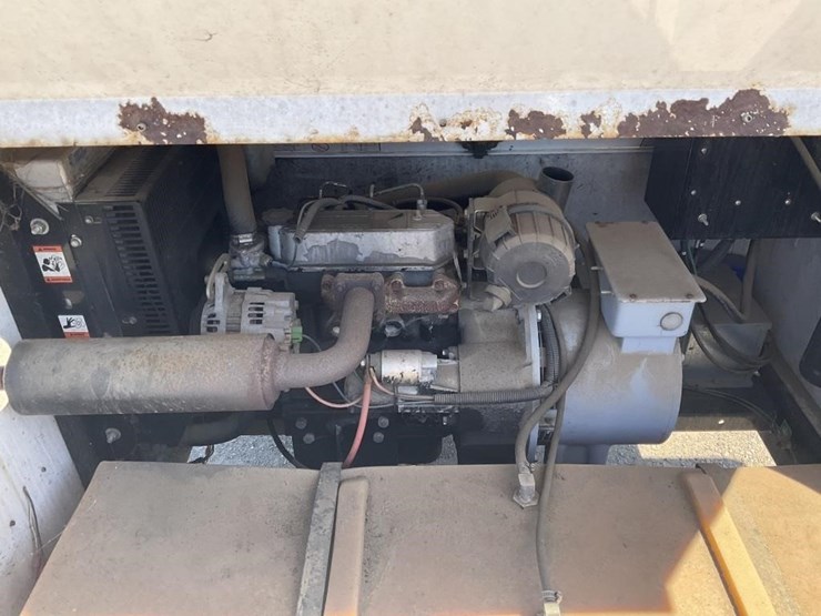 magnum-lt3-sws-07-portable-light-plant,-diesel-image-8