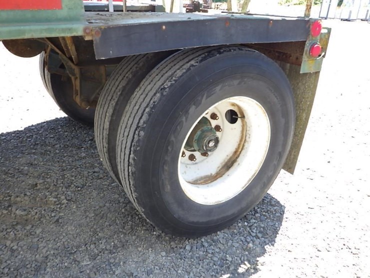 1982-axle-dump-trailer-image-31