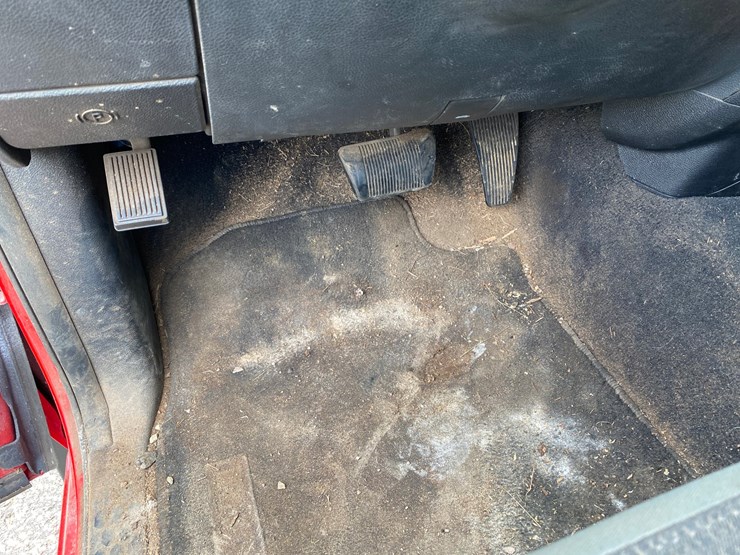 2015-dodge-ram-1500-image-12