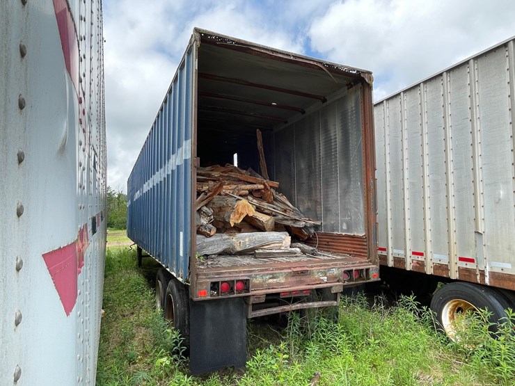 #1385-•-1974-gindy-semi-van-trailer-full-of-wood-image-4