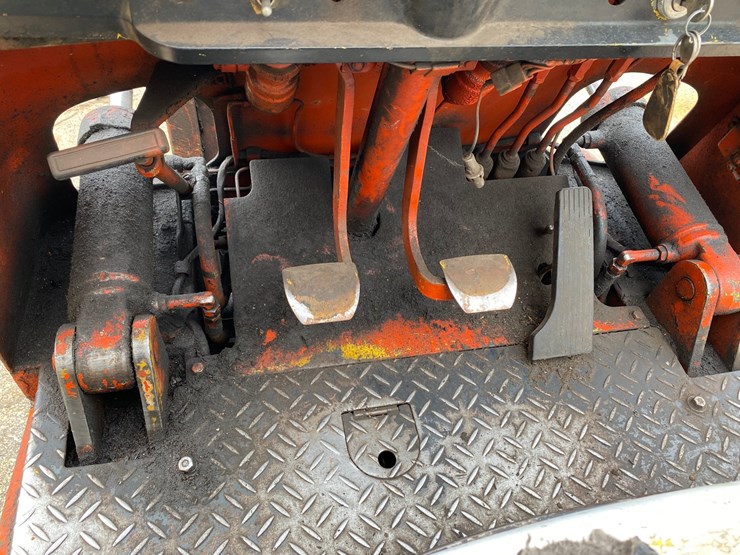 #1396-•-toyota-lp-forklift-image-9