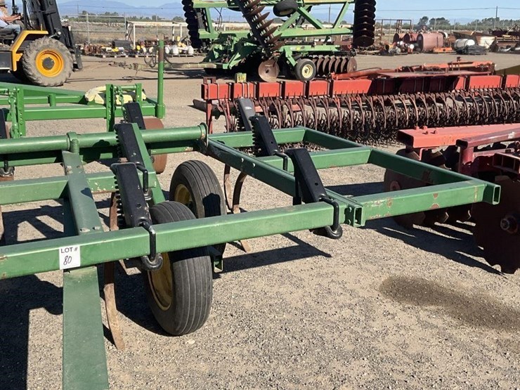 john-deere-1610-image-10
