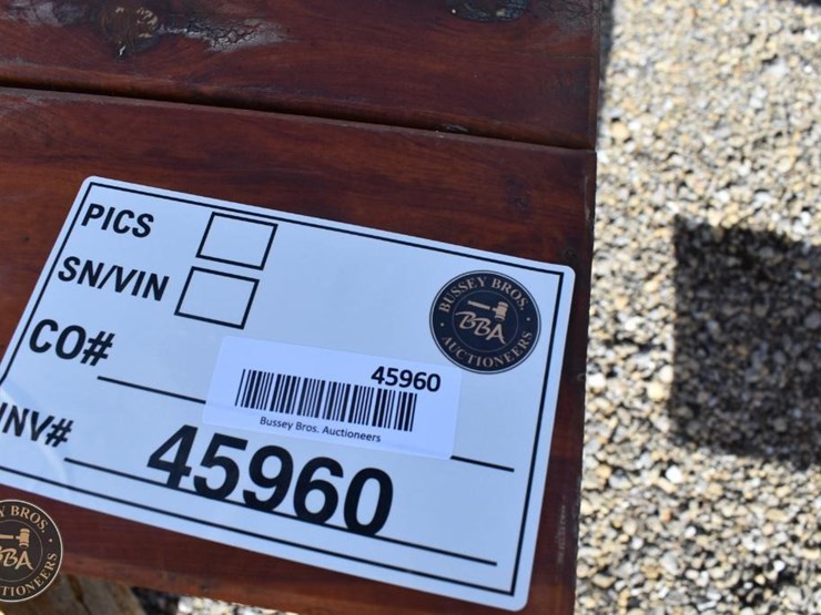 rustic-wood-picnic-table-45960-image-3