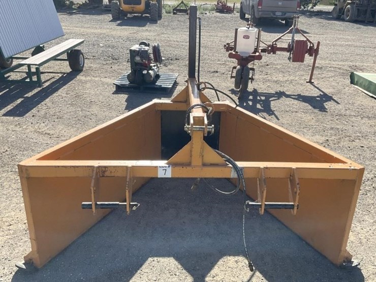 i-a-3-pt-hydraulic-nut-crowder-image-1