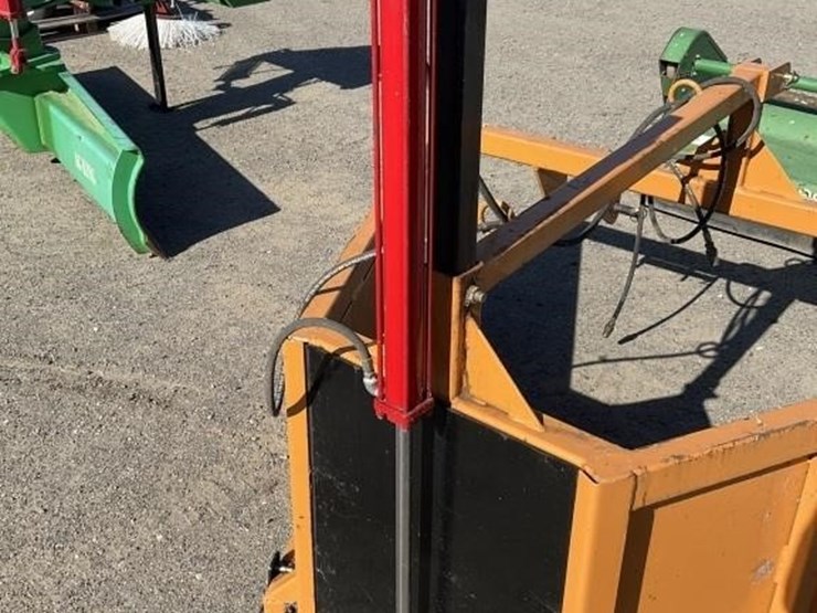 i-a-3-pt-hydraulic-nut-crowder-image-5