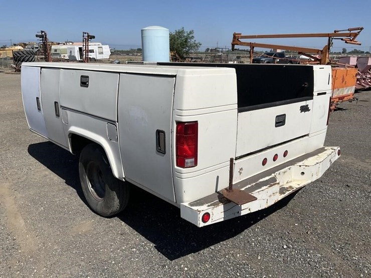 stahl-11'-service-bed-trailer-image-5