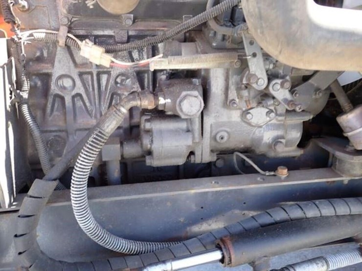 2006-kubota-f3680-image-29