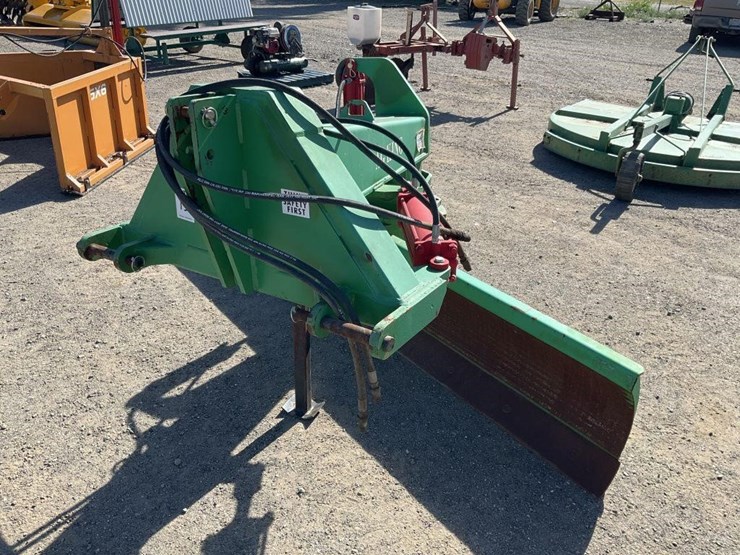 agri-king-10'-3-pt-6-way-hyd.-angle-blade-image-3