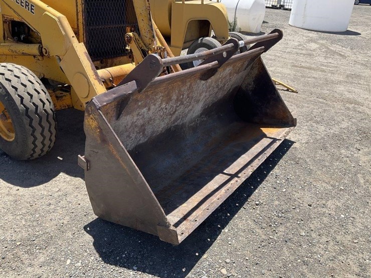 deere-710b-image-17