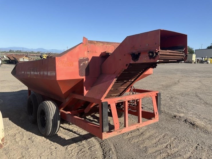 thomas-8'x12'-hyd.-reservoir-cart-image-2
