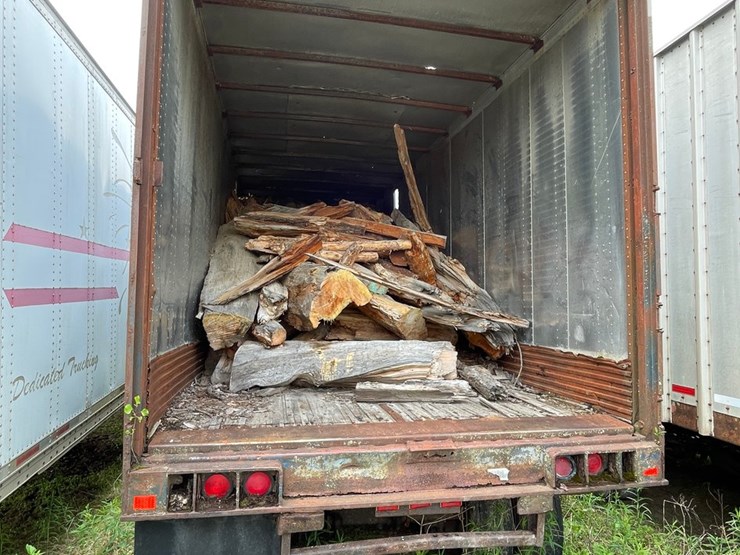 #1385-•-1974-gindy-semi-van-trailer-full-of-wood-image-5