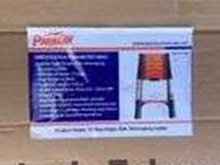 13-step-single-side-telescoping-ladder-image-2