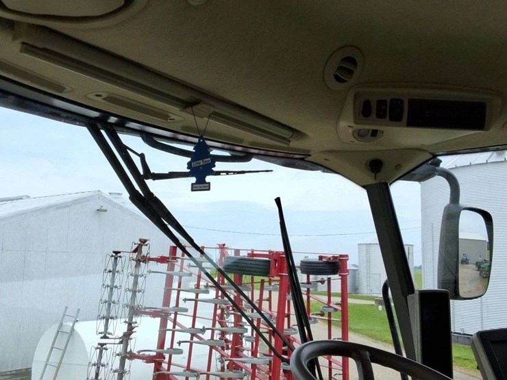 2014-john-deere-s680-image-50
