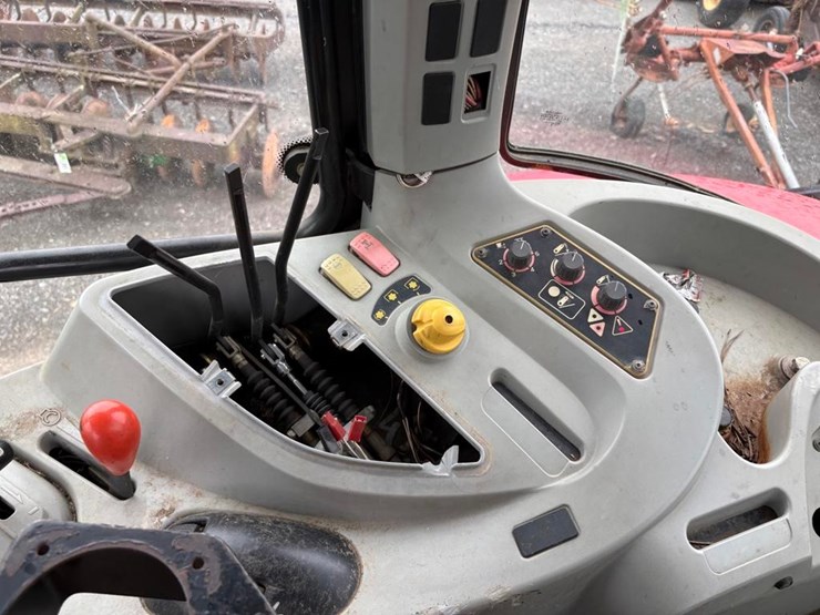 2008-massey-ferguson-5465-image-19