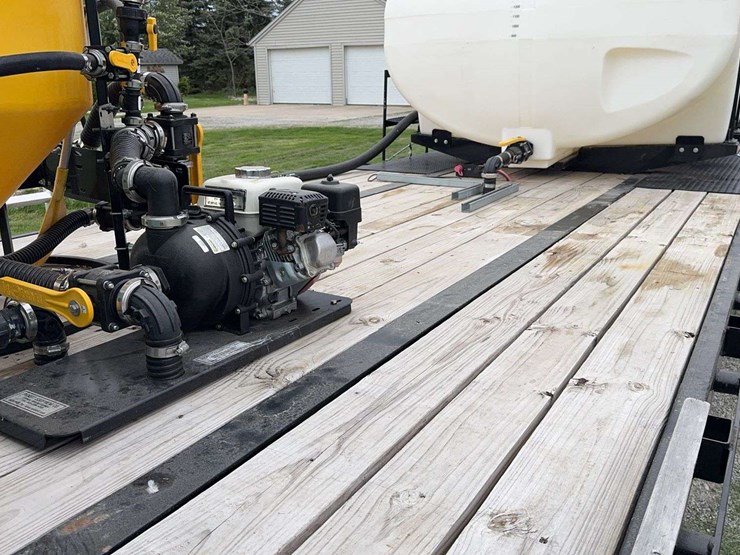 44’-pj-gooseneck-tender-trailer---2-tanks-and-eductor-included.-image-21