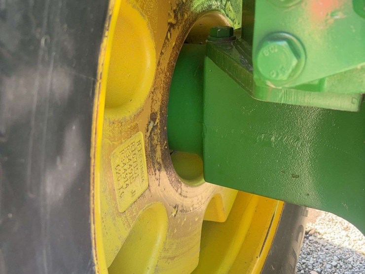 2014-john-deere-9510r-image-18